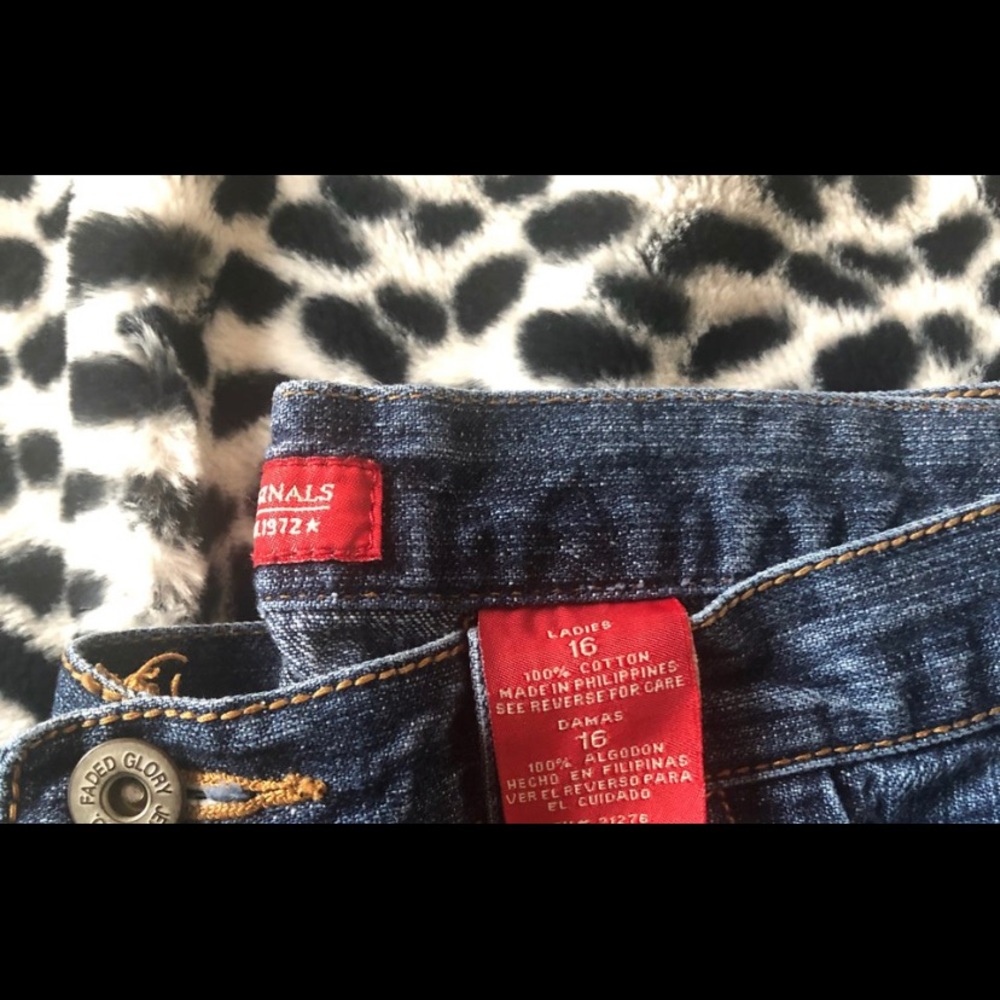 women’s shorts